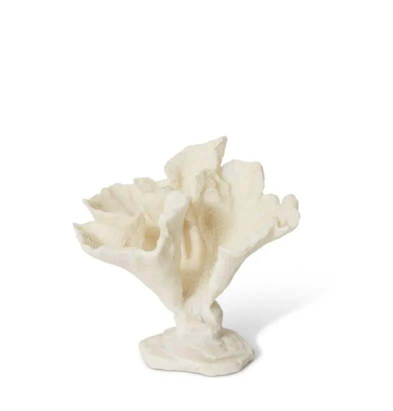 Enhance interiors with decorative ornamental pieces, whether it be with sculptures, picture frames, bowls or trays… the list goes on