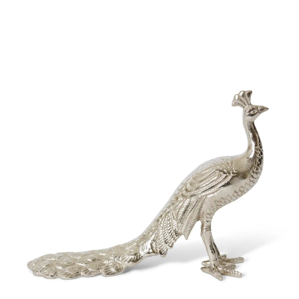 Enhance interiors with decorative ornamental pieces, whether it be with sculptures, picture frames, bowls or trays… the list goes on