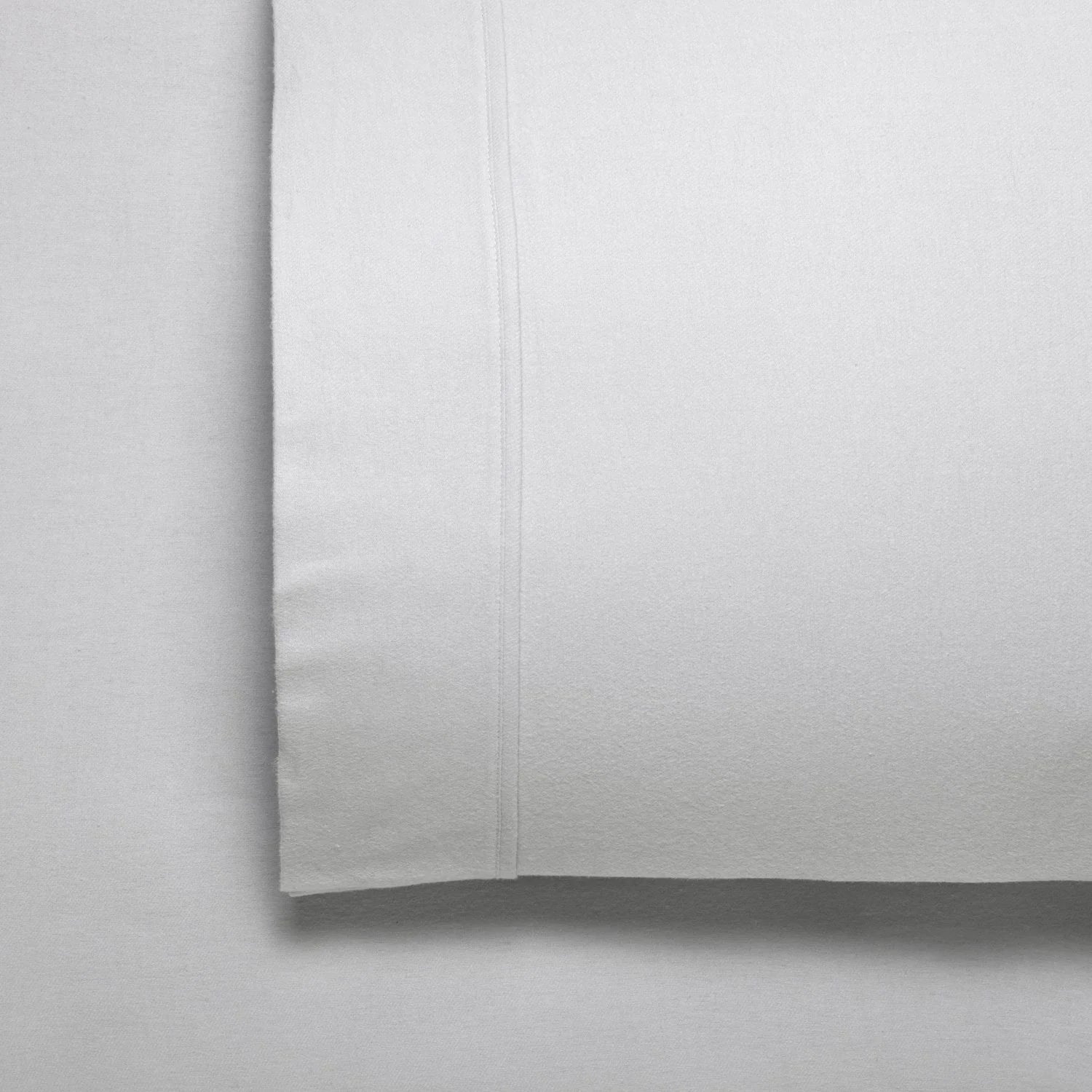 Cuddle up with our range of flannelette sheet sets. Made from the highest quality brushed cotton, these sheets are super soft and cosy to ensure superb comfort and remarkable durability. Smartly cuffed and piped the sheets are available in a range of colours.
