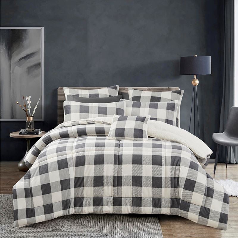 Transform your bedroom into a warm and inviting sanctuary this winter with Naya. Indulge in the exquisite comfort of our stunning comforter set, crafted from luxuriously soft flannel fabric.