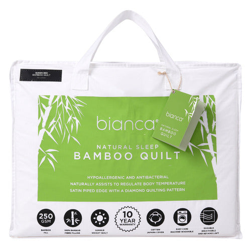The Natural Sleep bamboo quilt contains 250gsm of pure bamboo fill and is encased in a luxurious cotton japara cover. It features a diamond quilting pattern and is finished with a satin piped edge. 