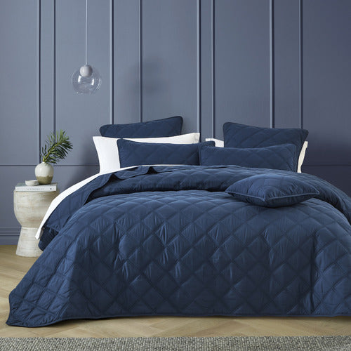 Bring some colour to the bedroom with Barclay by Bianca. This super soft coverlet features a classic, quilted pattern and is finished with a beautifully cuffed edge which makes it perfect for any space. 